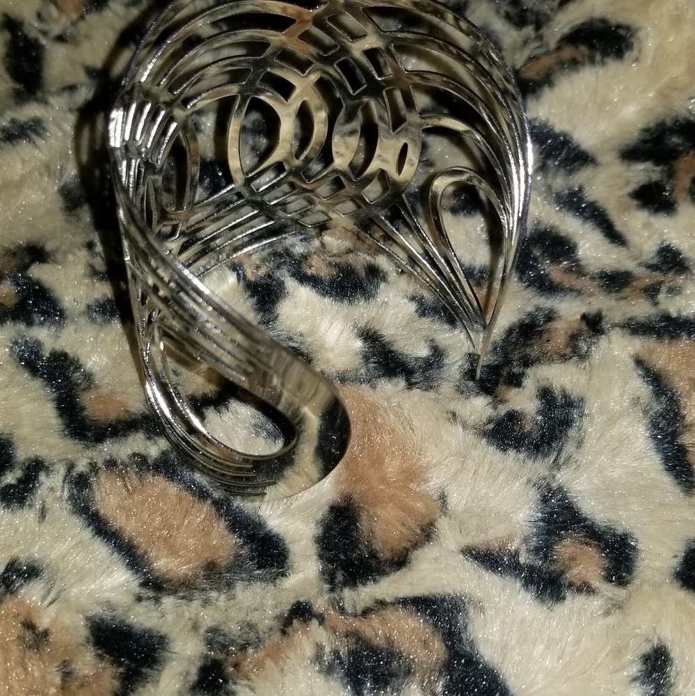 Bangle bracelets - Picture 3 of 4